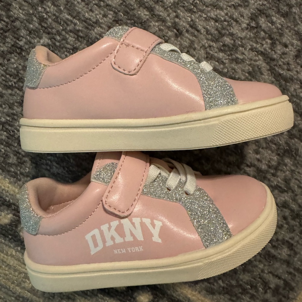 DKNY Kids' Pink Glitter sneakers girls